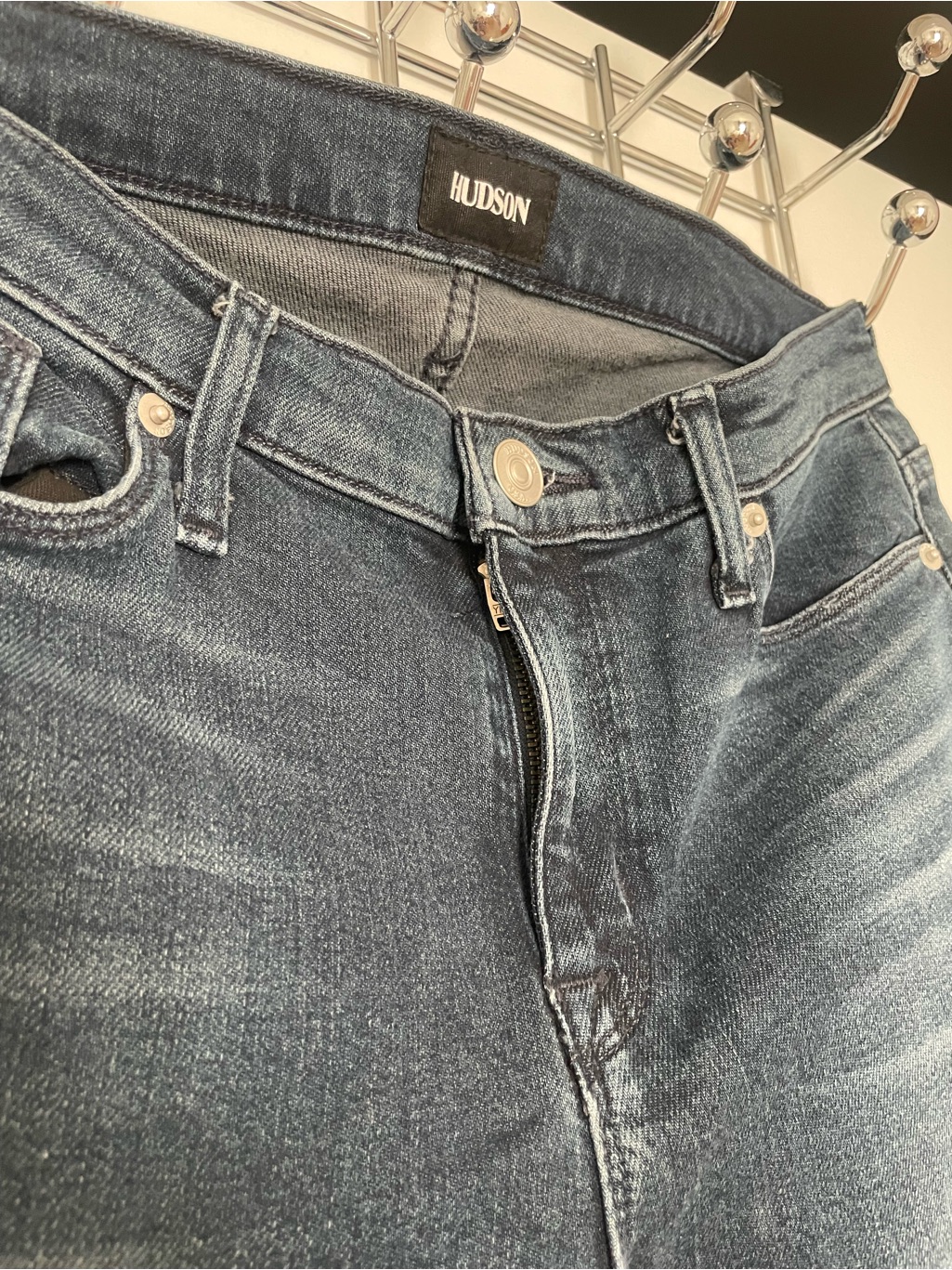 Hudson Nico Midrise Ankle Super Skinny Size 29 — image 2 of 6